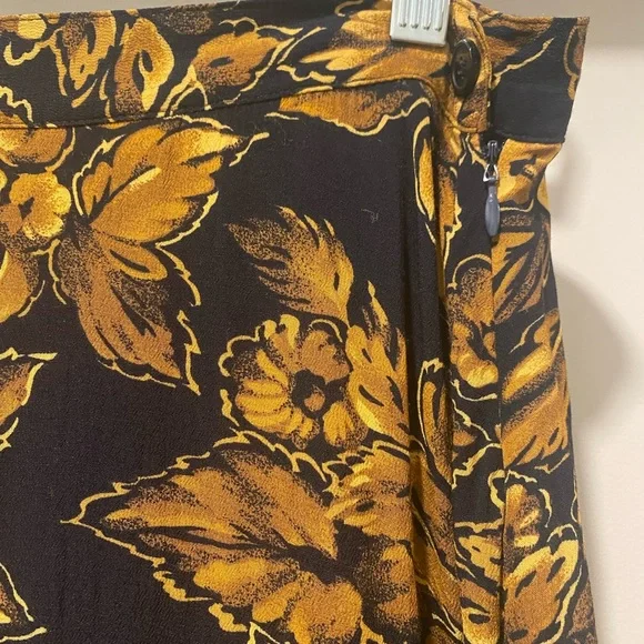 Vintage 90s Jones New York Black & Gold Yellow Maxi Floral Skirt - Picture 6 of 8